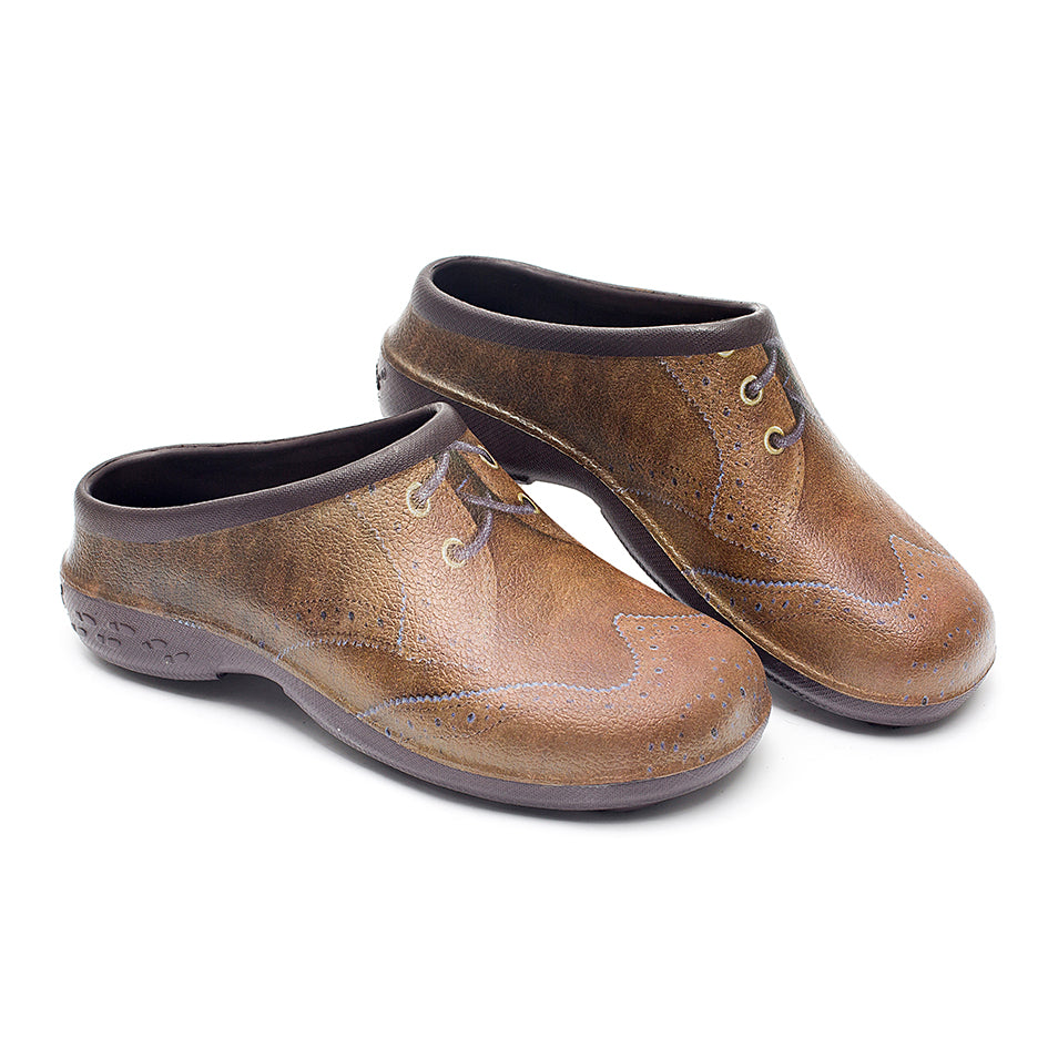 Men's British Brogue Chunky Tread Clogs